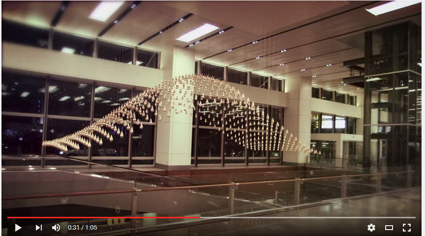 Be calmed down by the Kinetic Rain at the Singapore Airport