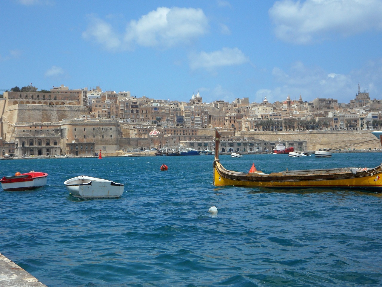 5 Must visit places in Malta