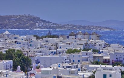 Reasons to Choose Mykonos For Your 2020 Summer Destination